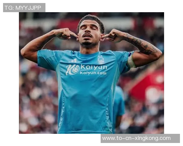 摩根在足球场上的辉煌历程与成就分析